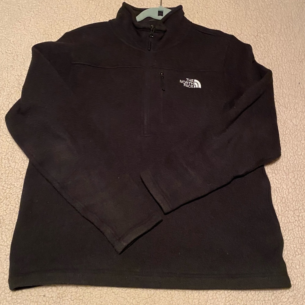 Men’s black North Face fleece in medium